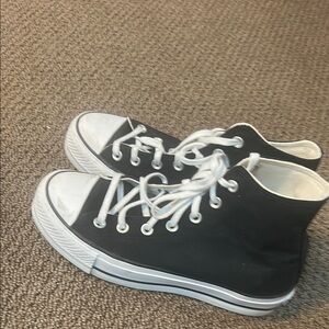 Converse Classic Black and White High-Top Sneakers Size 8